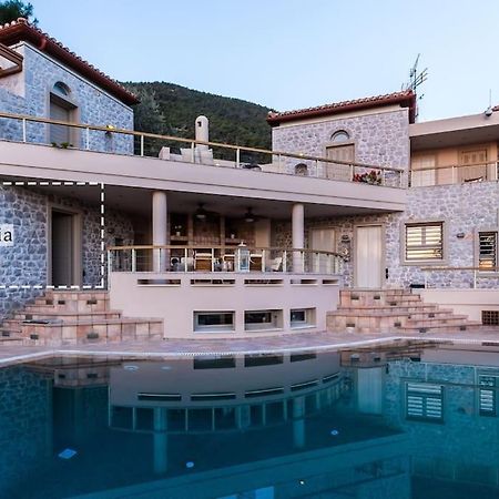 Elia Junior Suite In Epidavros With Shared Pool Nea Epidavros Exterior photo